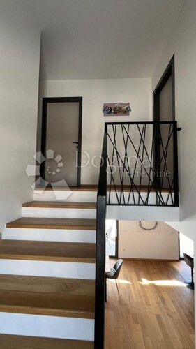 Thumbnail 6192983 - 15