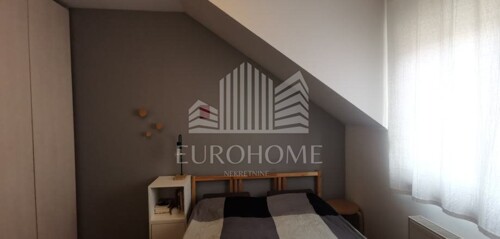 Thumbnail 6193033 - 4