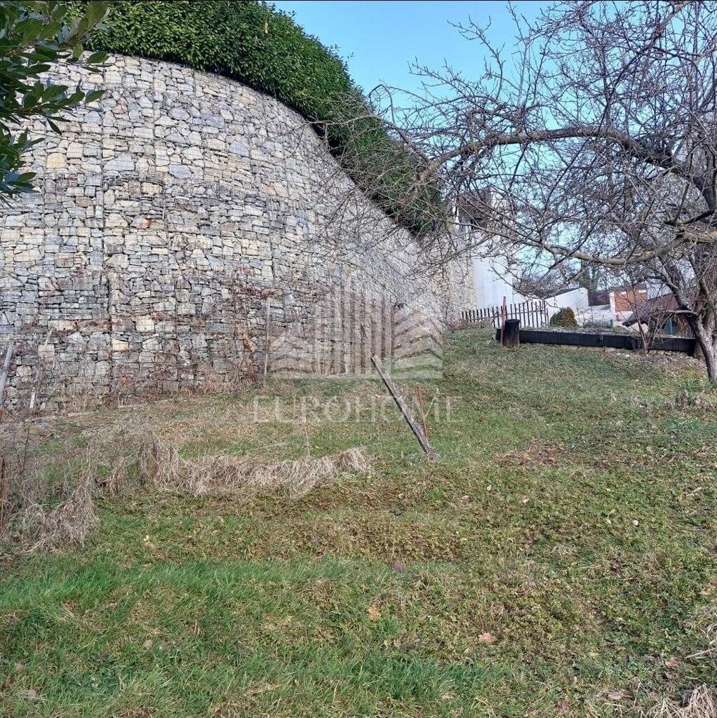 Image 6193034 - 6