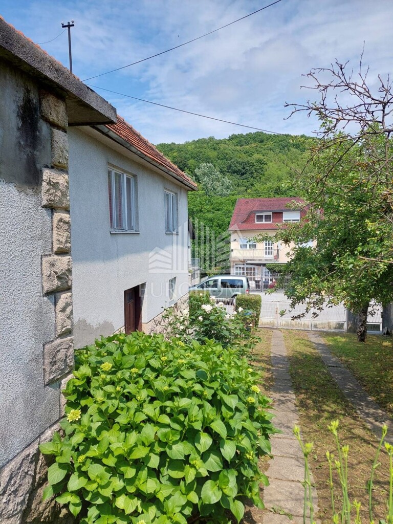 Image 6193035 - 6
