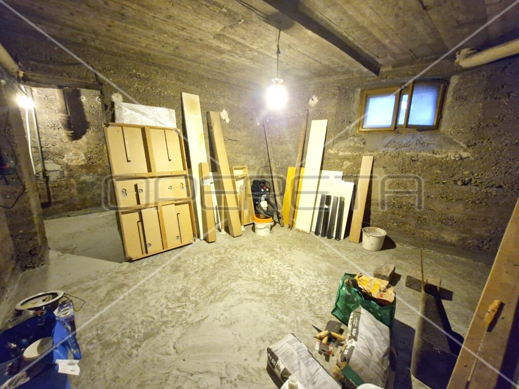 Image 6193102 - 13