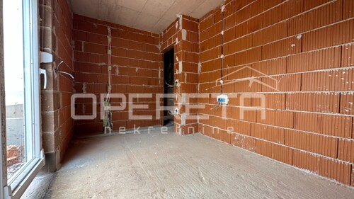 Thumbnail 6193112 - 4