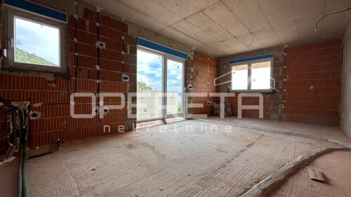 Thumbnail 6193112 - 8
