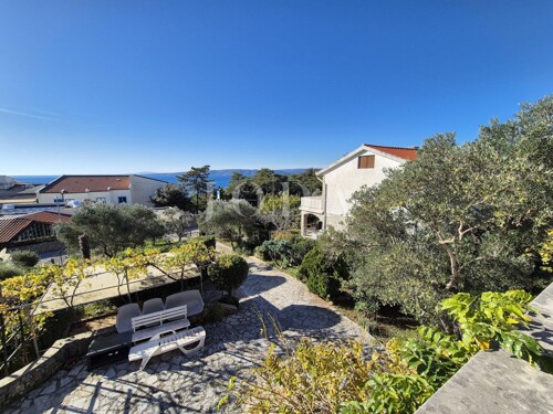 Thumbnail 6197306 - 9