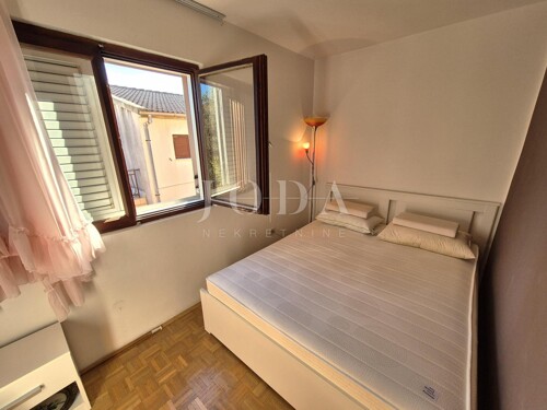 Thumbnail 6197306 - 10