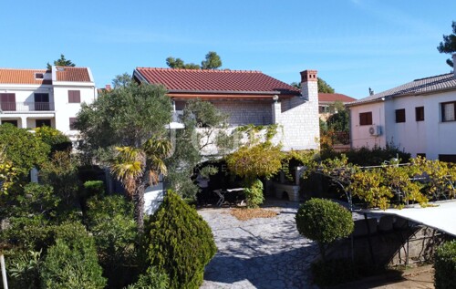 Thumbnail 6197306 - 22