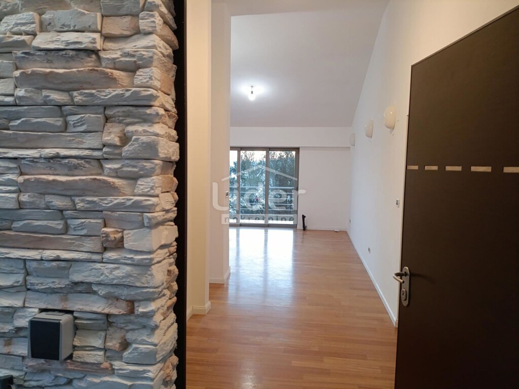 Image 6197324 - 5