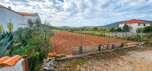Thumbnail 6197468 - 5