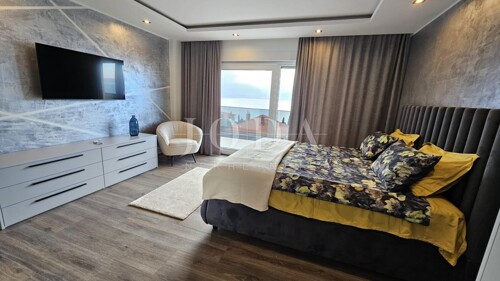 Thumbnail 6197737 - 20