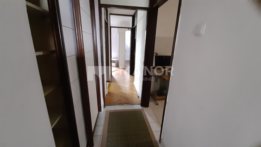 Image 6198416 - 4