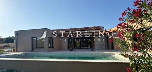 Thumbnail 6198828 - 3