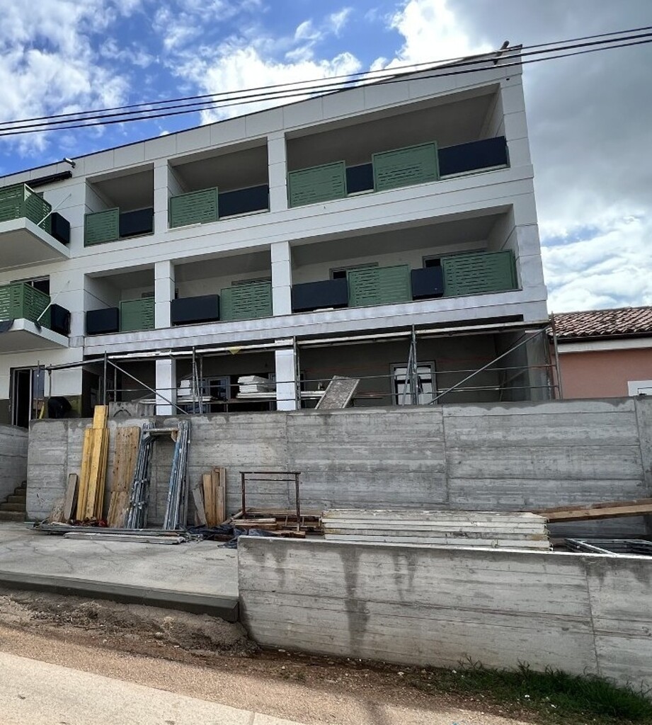 Image 6198999 - 5