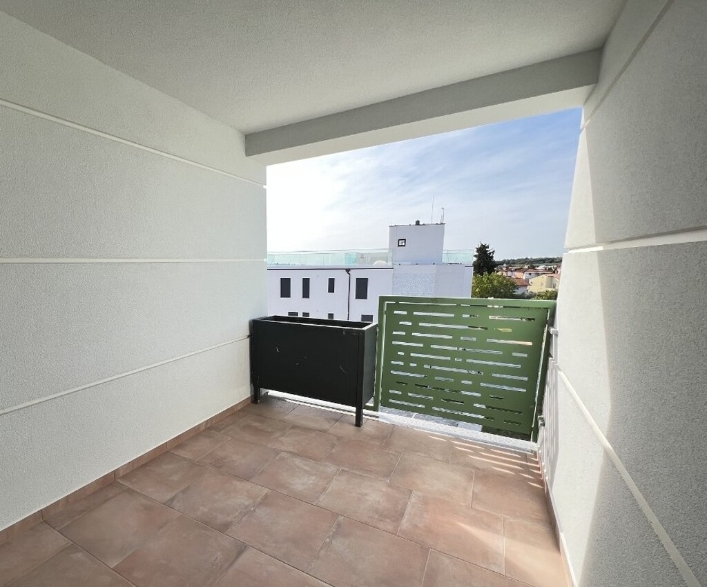 Image 6199000 - 2
