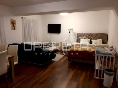 Prodaja, Stan, Preko, Preko, Garsonjera, 39m2
