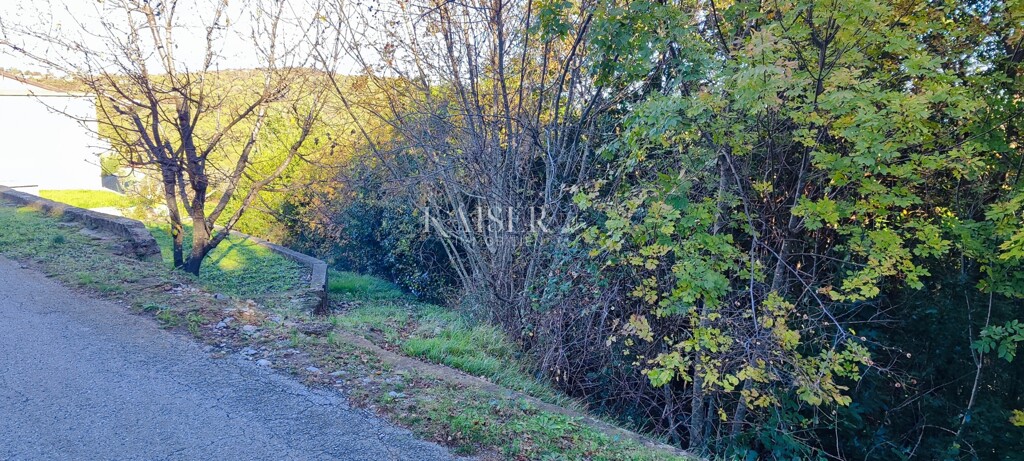 Image 6199435 - 7