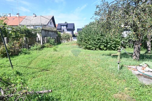 Thumbnail 6199480 - 1