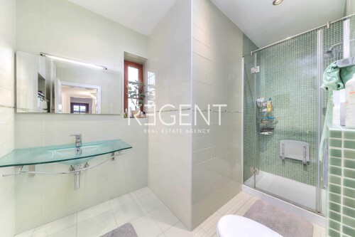 Thumbnail 6199506 - 6