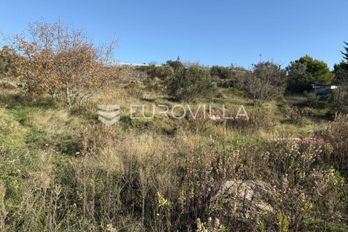 Murter, građevinsko zemljište sa projektom za dvije ville