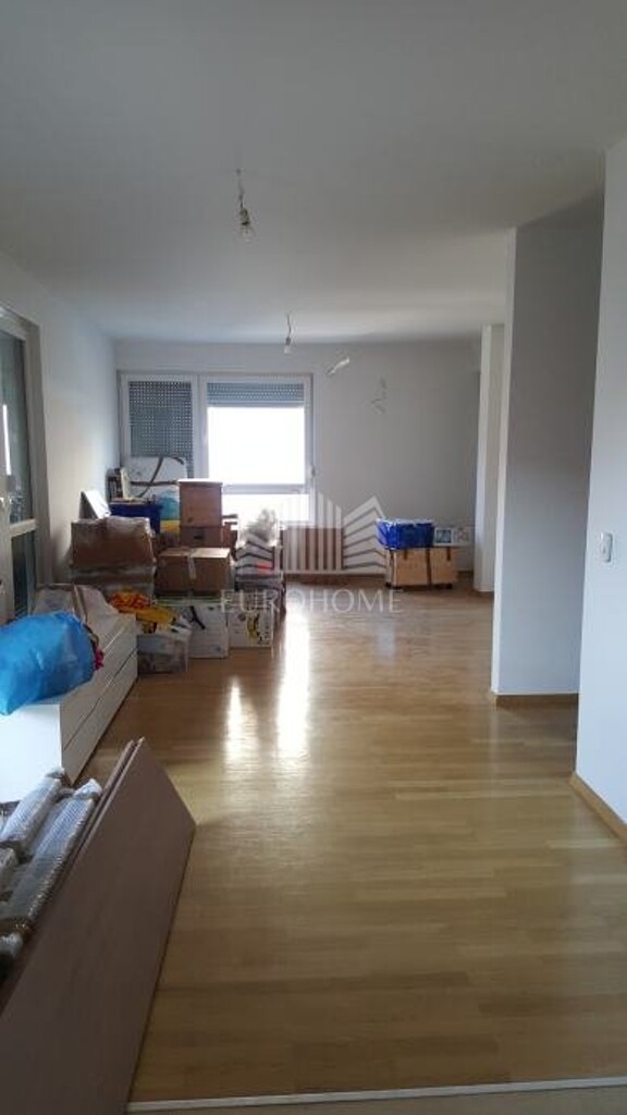Image 6199829 - 2