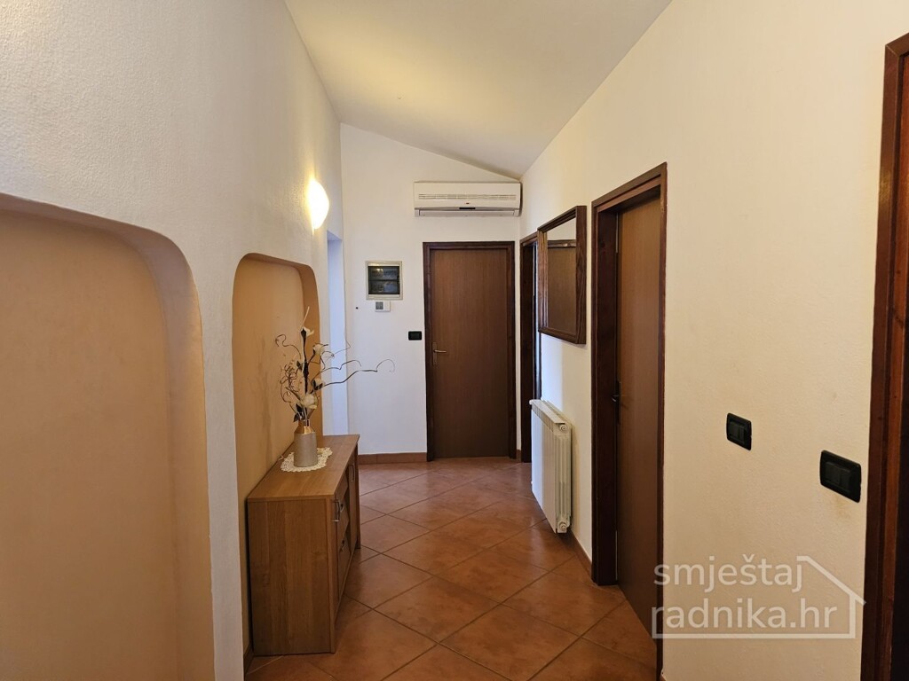 Image 6200004 - 1