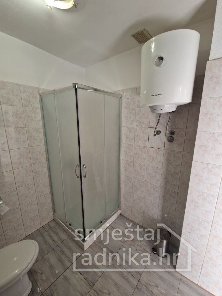 Image 6200007 - 5