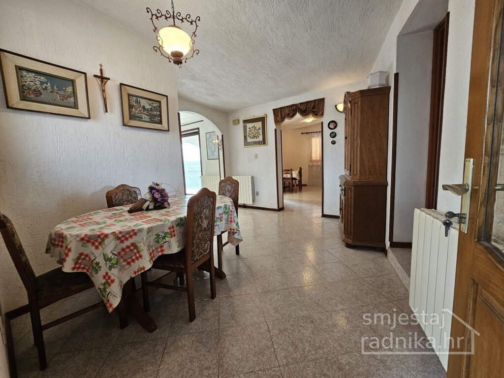 Image 6200009 - 3