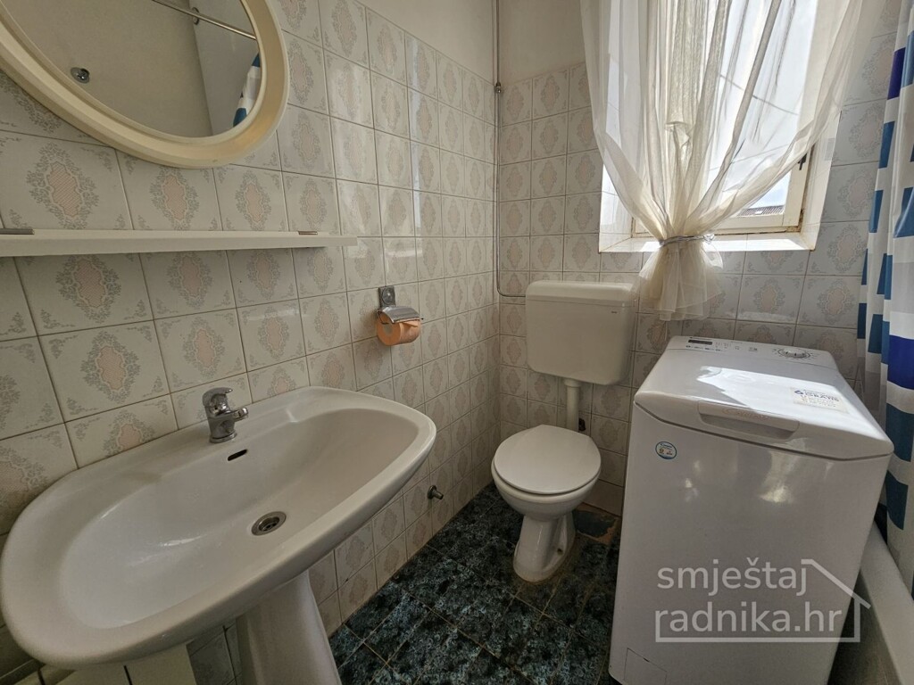 Image 6200009 - 9