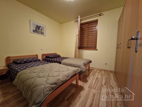 Thumbnail 6200011 - 6