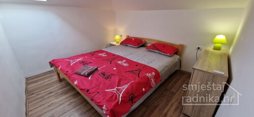 Thumbnail 6200649 - 10