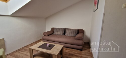 Thumbnail 6200649 - 7