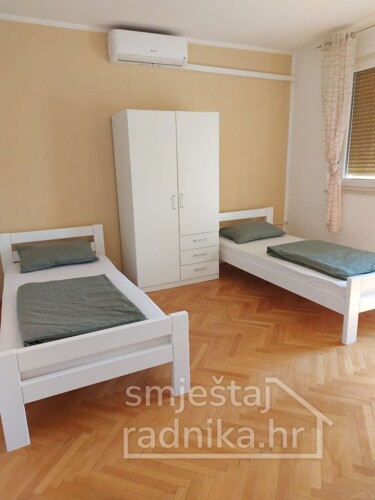 Thumbnail 6200650 - 4