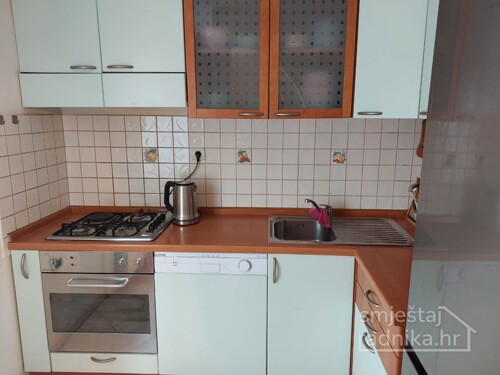 Apartman za do 5 radnika u okolici Pazina