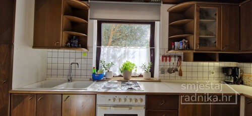 Apartman za do 5 radnika u Zambratiji, Umag
