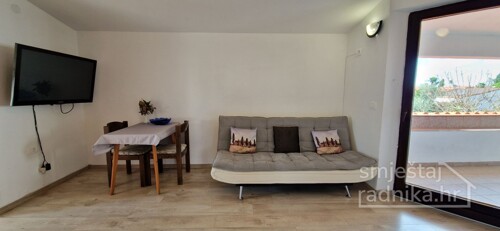 Apartman za do 4 radnika u Zambratiji, Umag