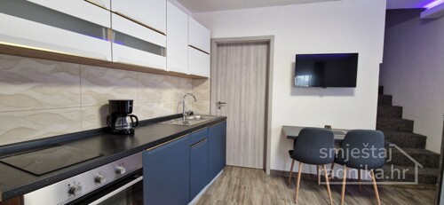 Studio apartman za 1 do 2 radnika u blizini Rovinjskog Sela