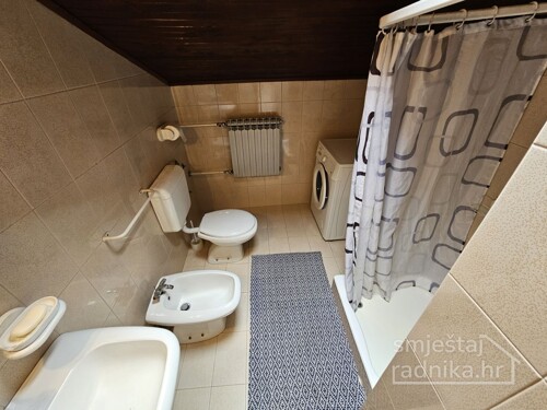 Thumbnail 6200660 - 9