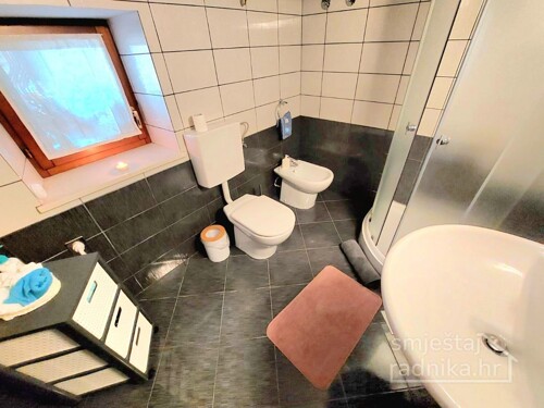 Thumbnail 6200661 - 11