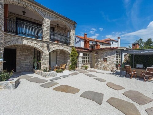 Kamena kuća sa 3 apartmana, Poreč,okolica, Istra