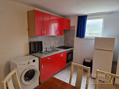 Apartman za do 4 radnika u Umagu
