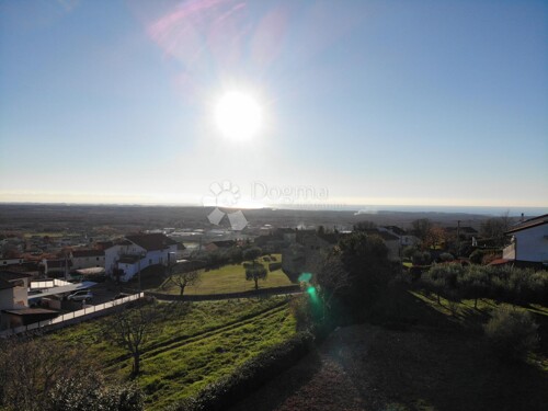 Thumbnail 6200990 - 3
