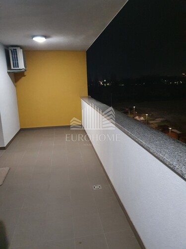 Thumbnail 6201331 - 12