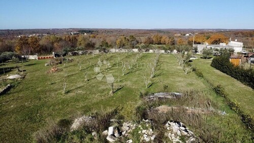 IDEALNO ZEMLJIŠTE ZA KUĆU