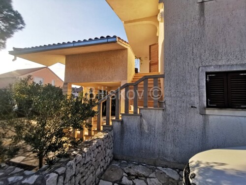 Prodaja, Vrsi, Zukve, samostojeća kuća, 2 odvojena apartmana, PM