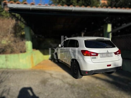 Thumbnail 6201887 - 4