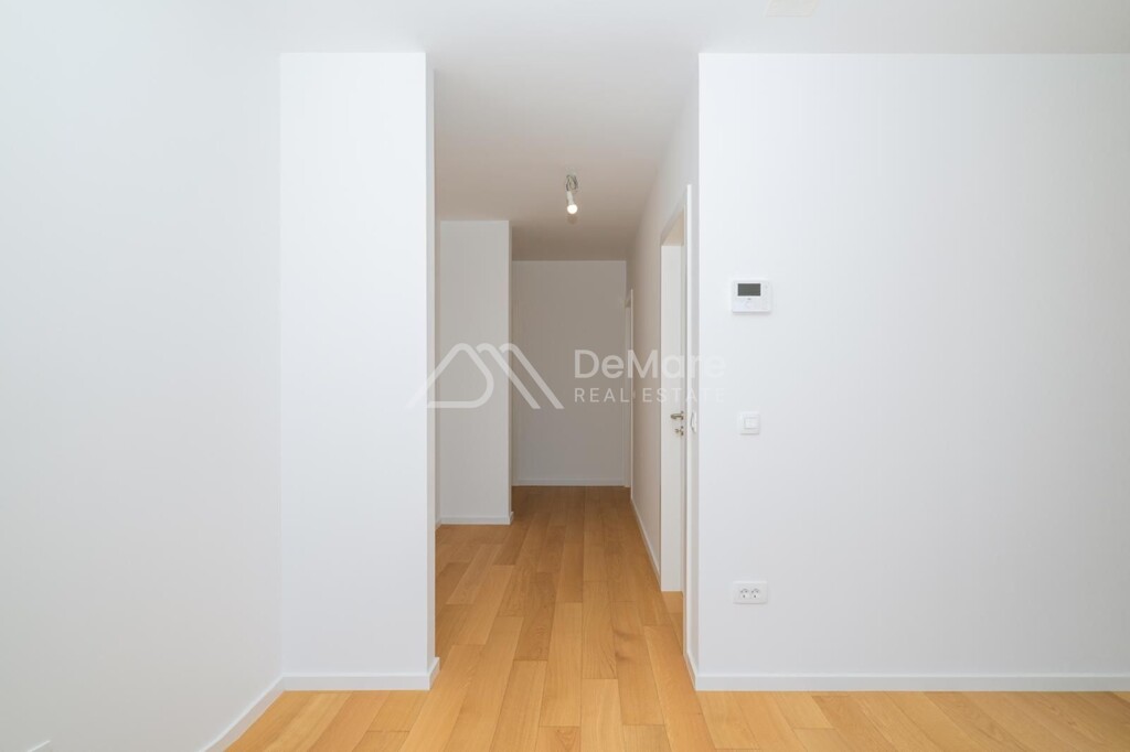 Image 6201917 - 20