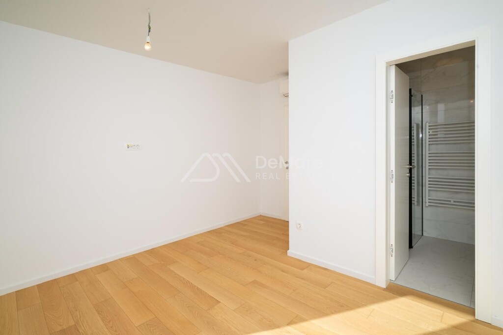 Image 6201917 - 29