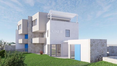 Novi Vinodolski – Dvoetažni stan u novogradnji 250 m od plaž