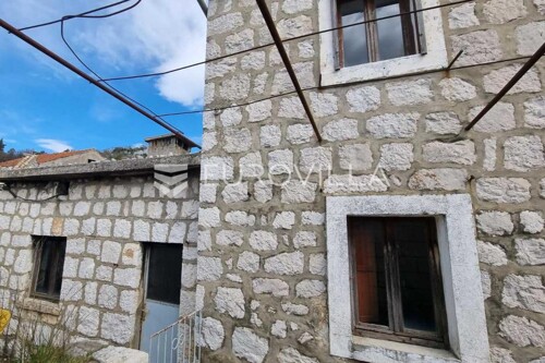 Dubrovnik okolica, Osojnik - Kuća s pomoćnim objektima