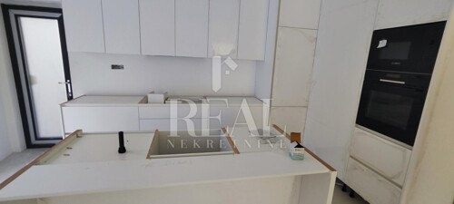 Thumbnail 6202403 - 7