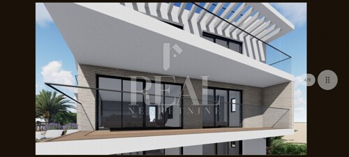 Thumbnail 6202403 - 3